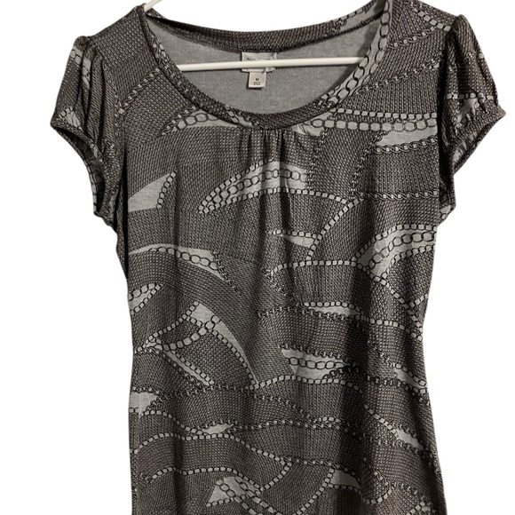 Gray Patterned Women's Top - Picture 2 of 6
